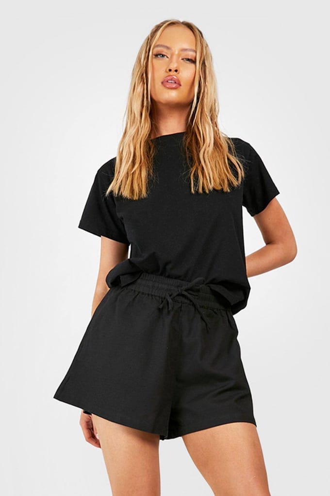 boohoo Dames Tall Linnen Look Flippy Shorts | Zwart | Maat: 38
