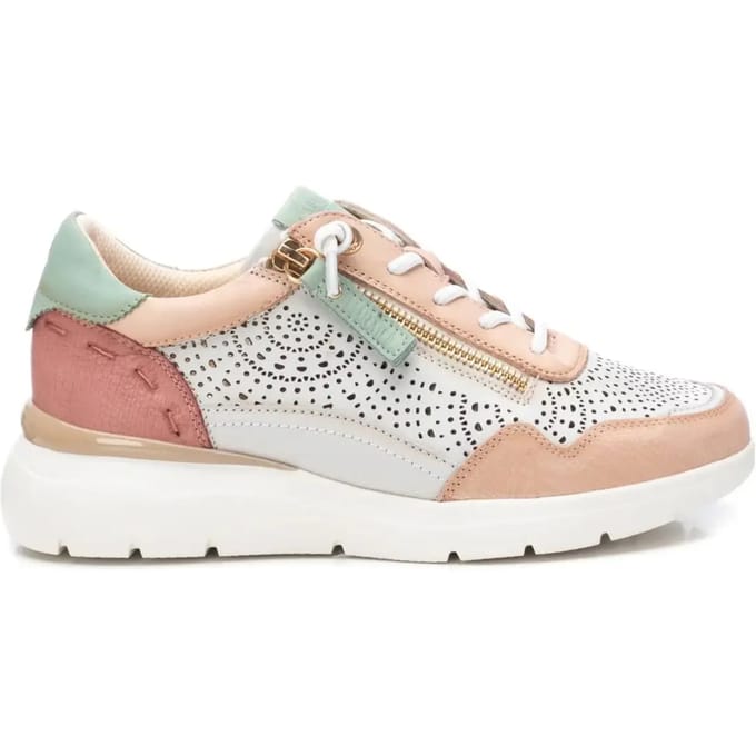 Leren dames sneakers met een zijkantrits en veters Carmela
