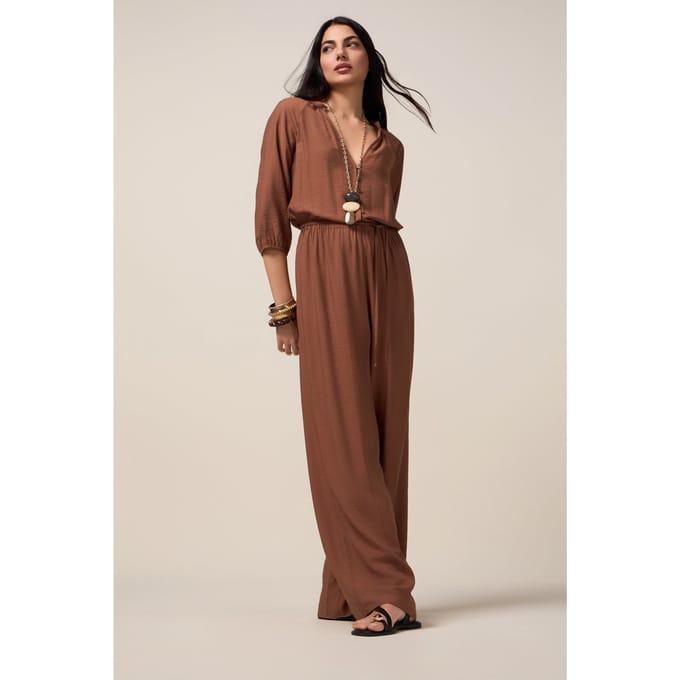 Oltre Fluid Jumpsuit With V-neck Brown Maat: 36 | Jumpsuits Outlet | Dames | Bruin