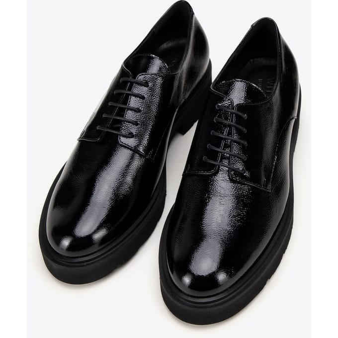 Wittchen Dames Zwarte Lakleer Lage Schoenen