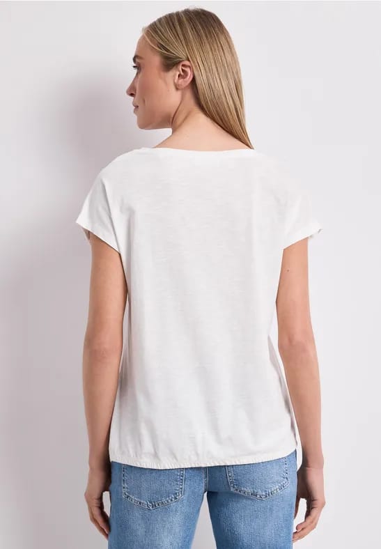 Shirt met V-hals en gehaakte details