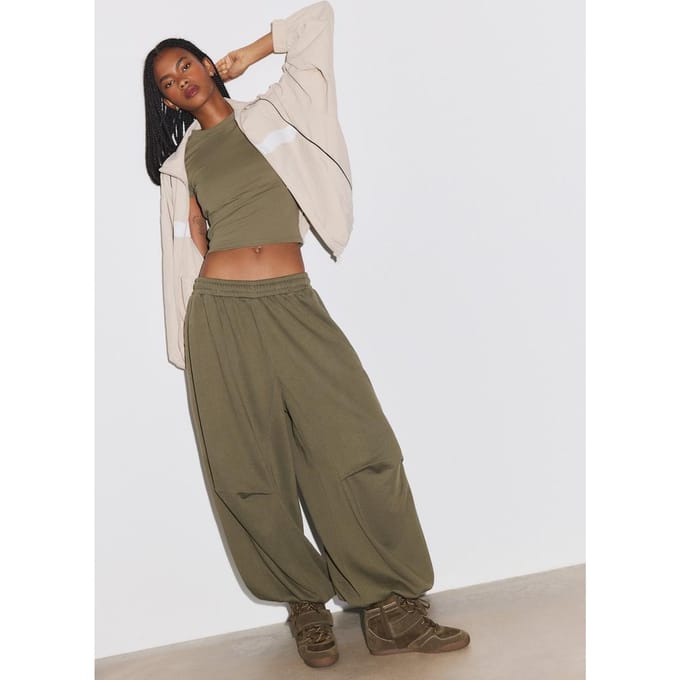 Stradivarius Pofmouw joggingbroek met stoppers  Kaki L