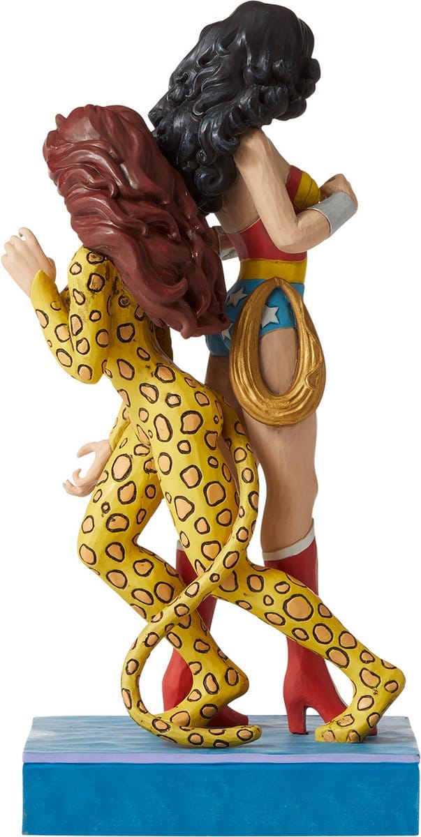 DC Comics - Jim Shore Wonder Woman vs Cheetah
