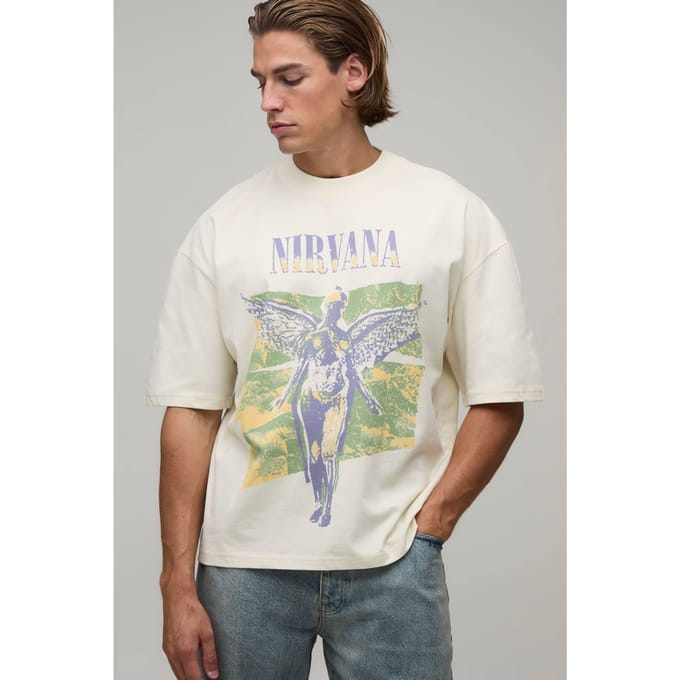 Oversized Boxy Nirvana Licentie Print T-shirt | Ecru | Size Medium