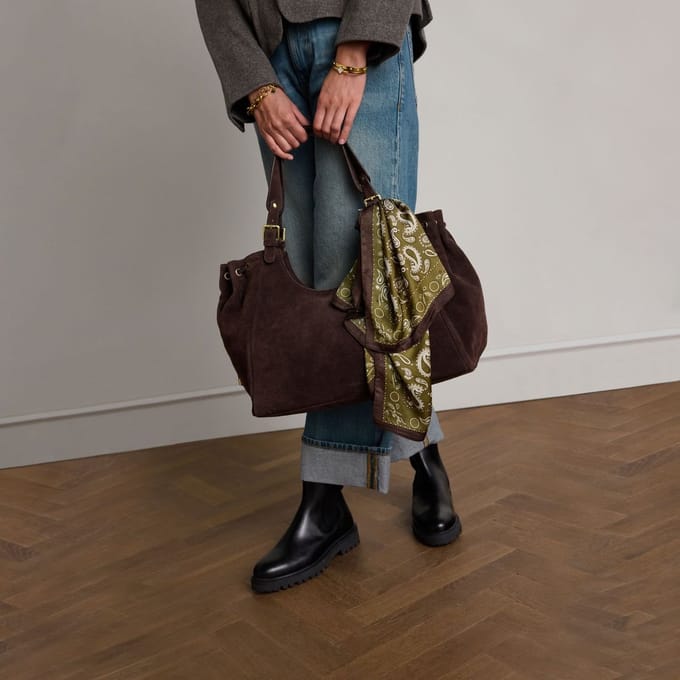 Manfield - Dames - Zwarte leren chelsea boots - Maat 42
