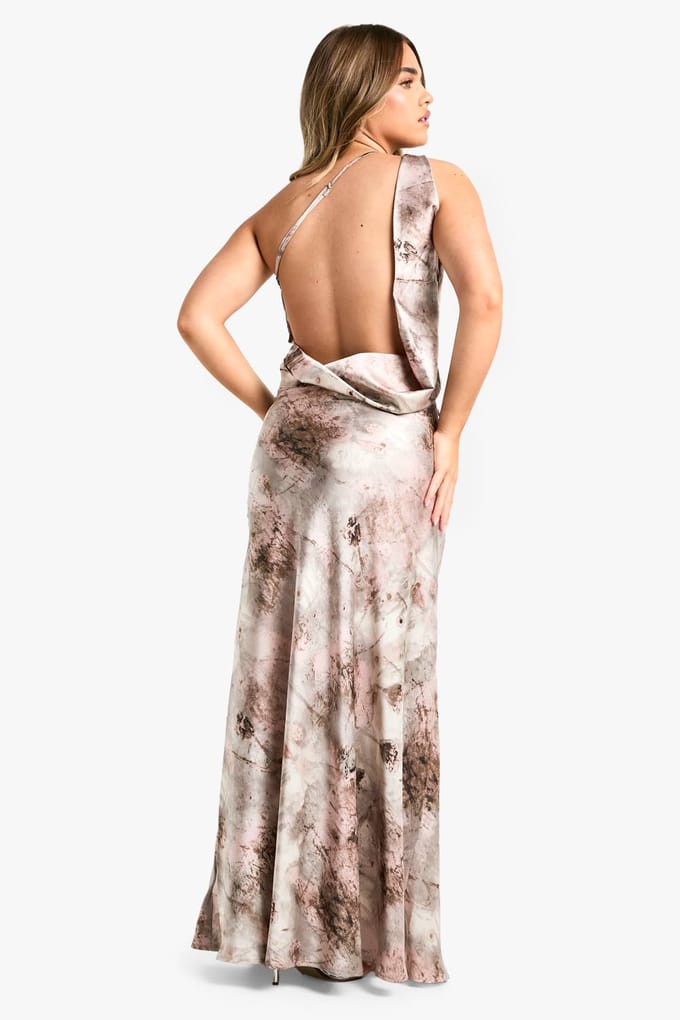 boohoo Dames Petite Cowl Back Abstract Maxi Jurk | Zilver | Maat: 38