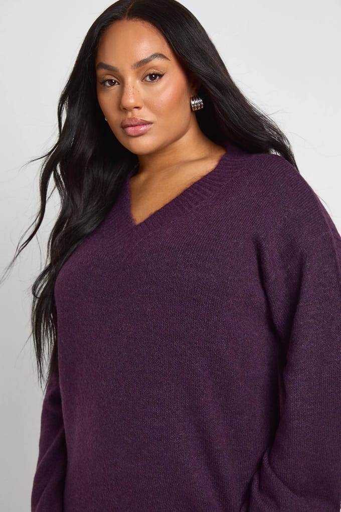 boohoo Dames Plus V-hals jumperjurk | Aubergine | Maat: 46