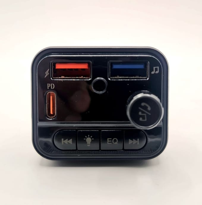 Eisenz EZ178 - Auto Telefoonlader - Bluetooth FM-Transmitter - QC3.0 & PD Snelladen - 7-Kleurige LED