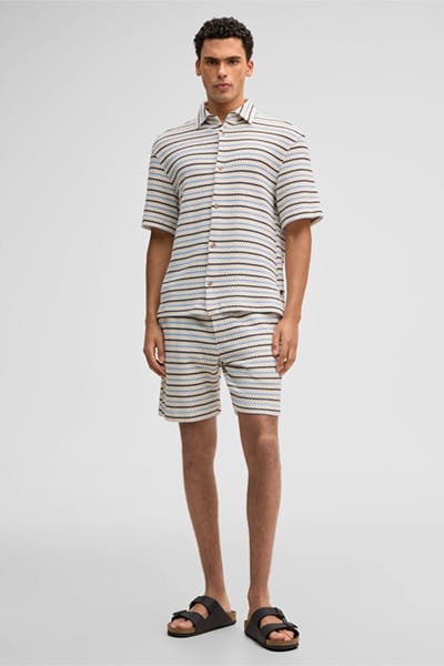 Korte broek Hiro, blauw/crèmegestreept