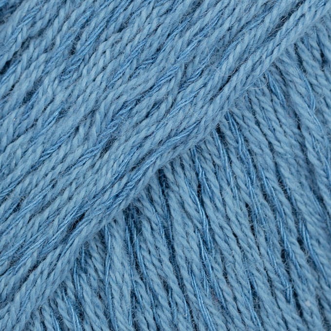 DROPS Belle Uni Colour - 13 donker denimblauw - Katoen Garen