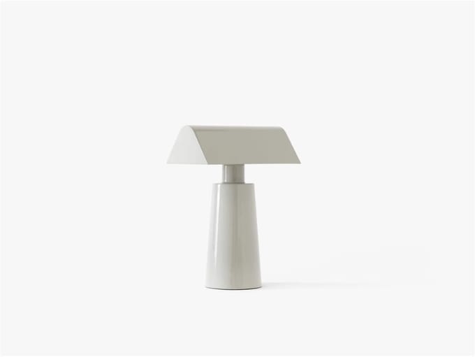 &Tradition Matteo Fogale Caret MF1 tafellamp silk grey