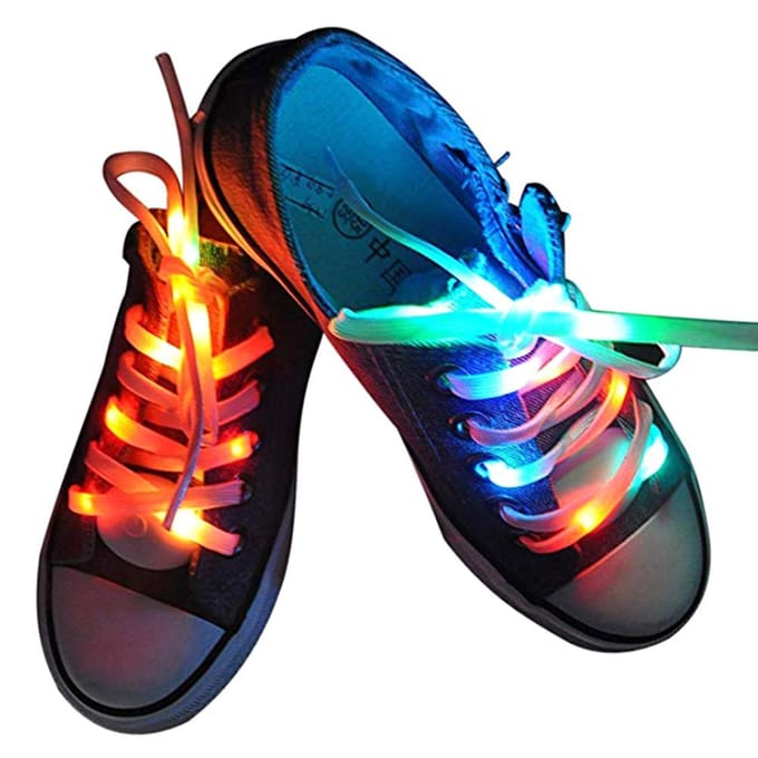 1 Paar LED Licht Waterdichte Schoenveters Batterij Aangedreven Knipperende Verlichting Schoenveters voor Feest Hip Hop wit