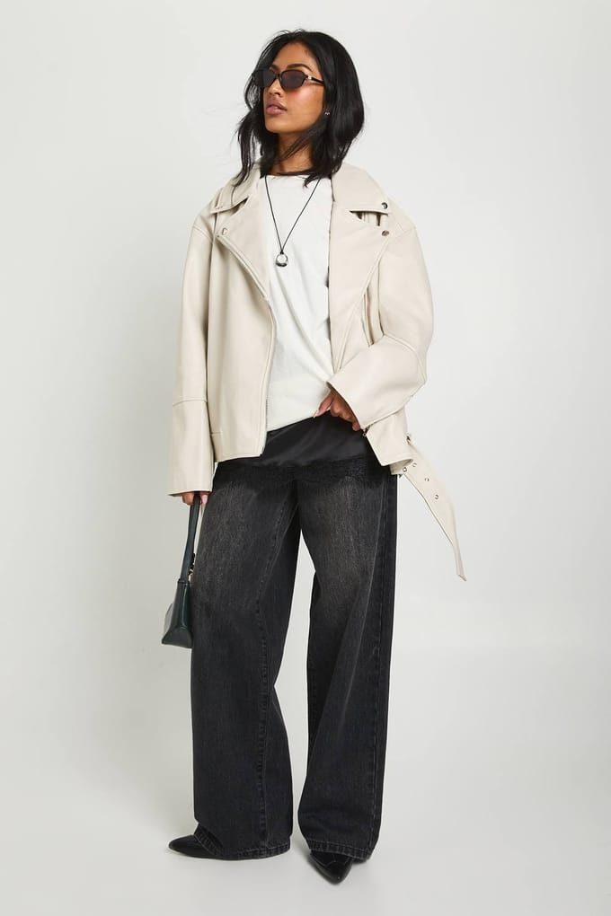 boohoo Dames Super oversized bikerjasje met ceintuur | Stone | Maat: 12