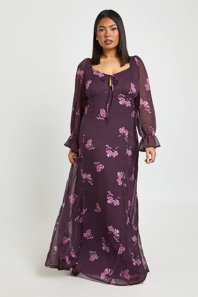 boohoo Dames Plus Bloemige Chiffon Melkmeisje Maxi Jurk | Plum | Maat: 18