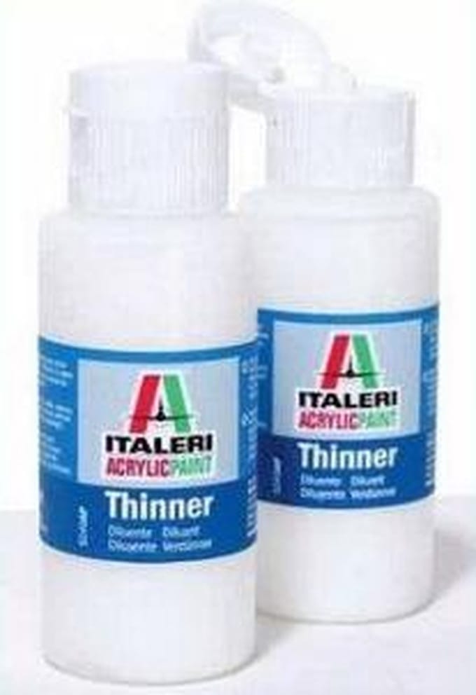 Italeri - Thinner 60ml (Italeri 5049ap) - Thinner voor acryl modelverf