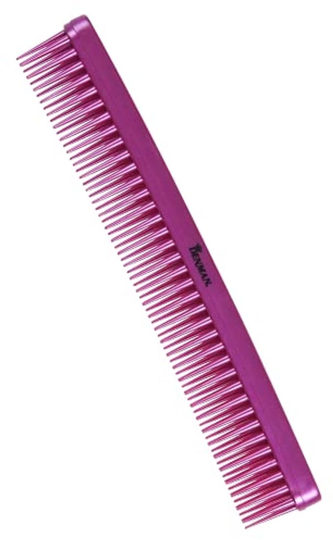 Multifunctionele kam voor ontwarren en stylen van haar