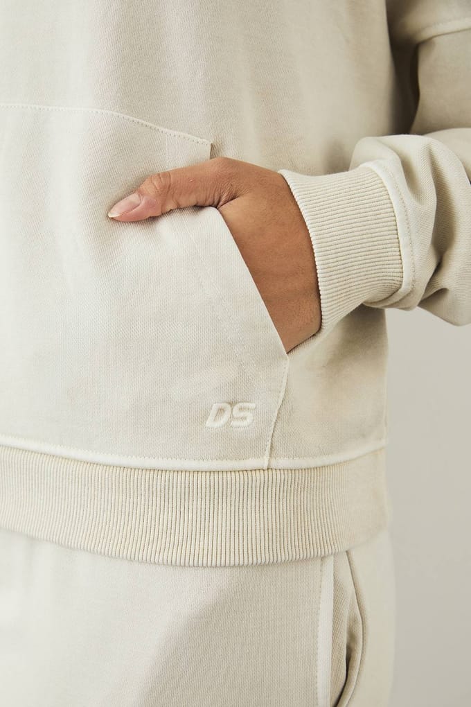 Dames DSGN Studio Premium Heavyweight Washed Oversized Hoodie | Ecru | Maat: Medium
