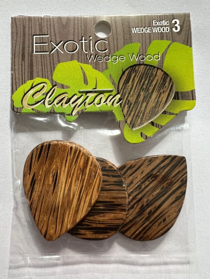 Clayton - Wedge - plectrums - 3-pack