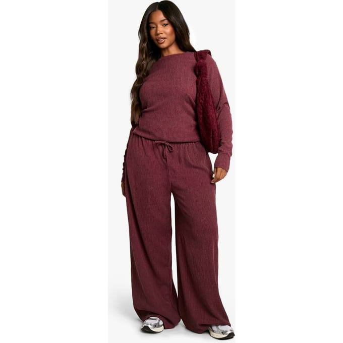 boohoo Dames Plus getextureerde broek met trekkoord in de taille | Burgundy | Maat: 24