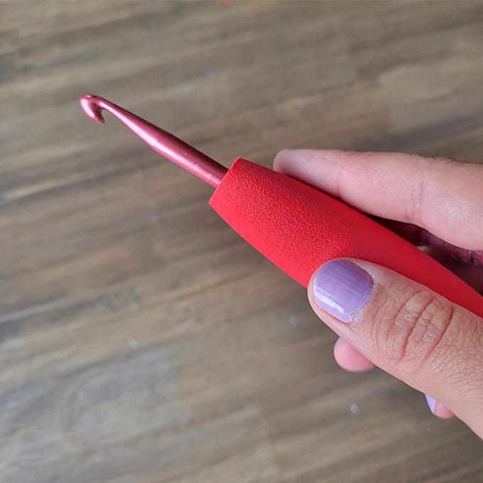 Ergonomische Haakjes met Comfortabele Handvatten, Geschikt voor Verschillende Maten Van 2 Mm Tot 10 Mm, Verkrijgbaar in Verschillende Kleuren.