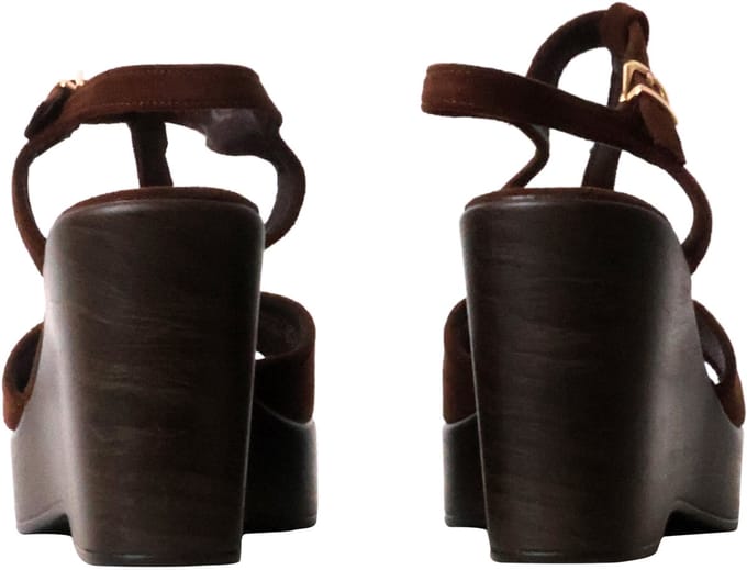 Sandalen met sleehak en bandje van R and Be