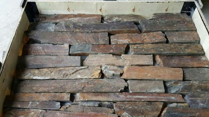 Rocks Rusty Slate -3-5 cm verkoop per pallet 18M2 verkoop per M2