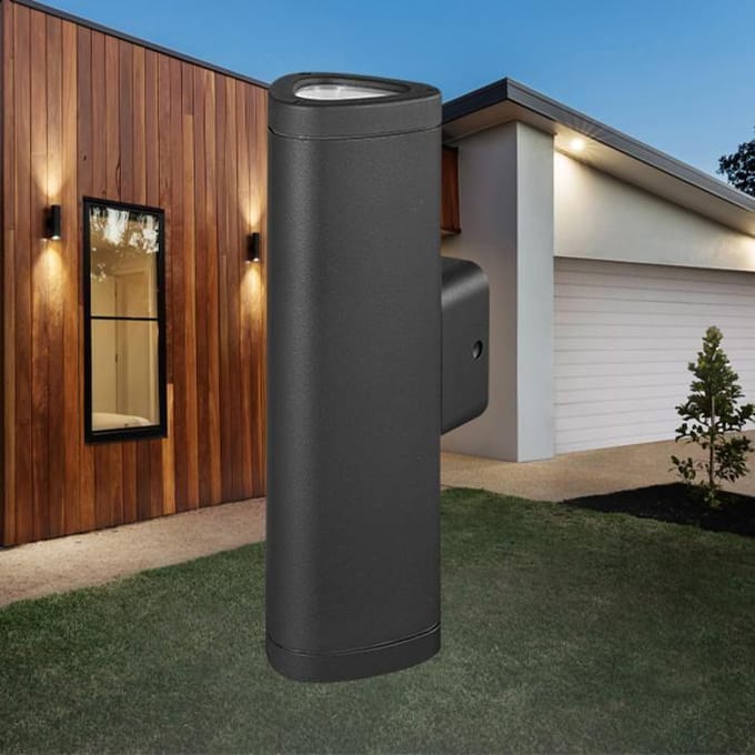 BRAYTRON SIRIUS 10W 3000K WARM WIT IP54 MUUR ARMATUUR - WATERDICHT - WARM WIT