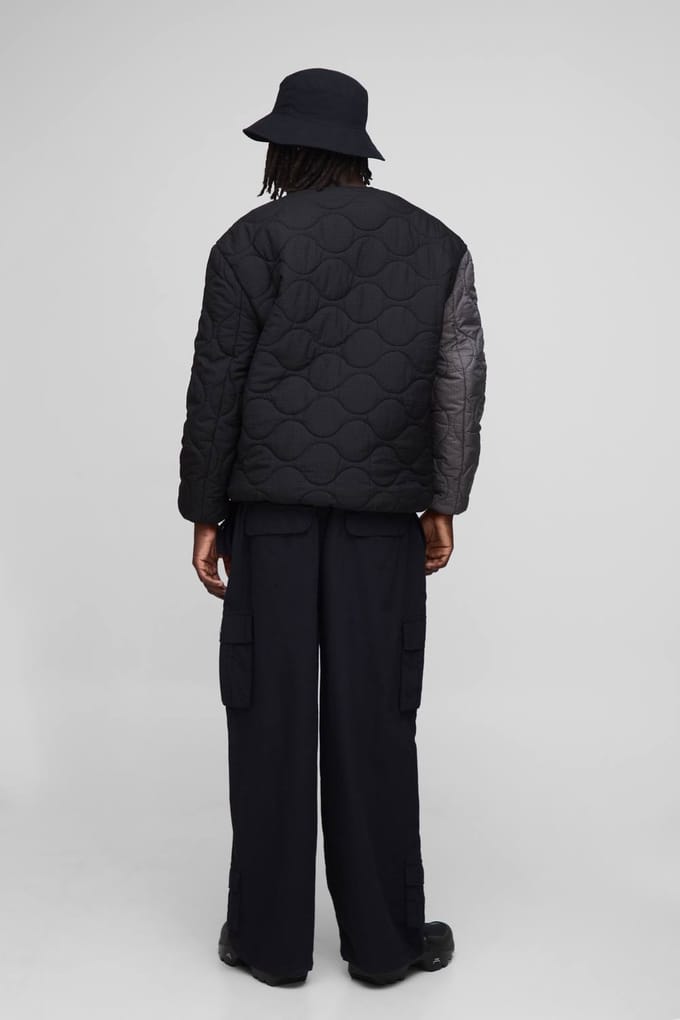 Regular Fit Kraagloze Gewatteerde Ripstop Colour Block Binnenvoering Jas | Black | Size Medium