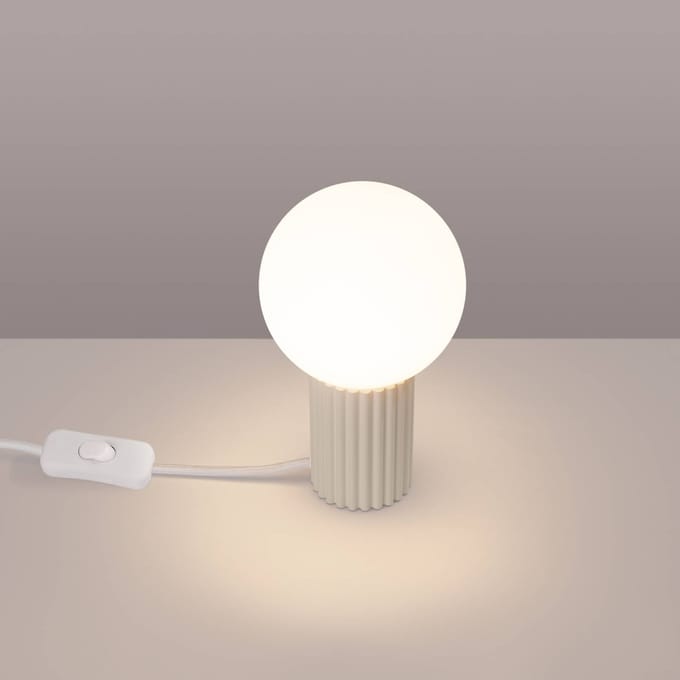 SOLLUX LIGHTING Tafellamp ORBI, beige, glas/metaal, hoogte 19 cm, G9