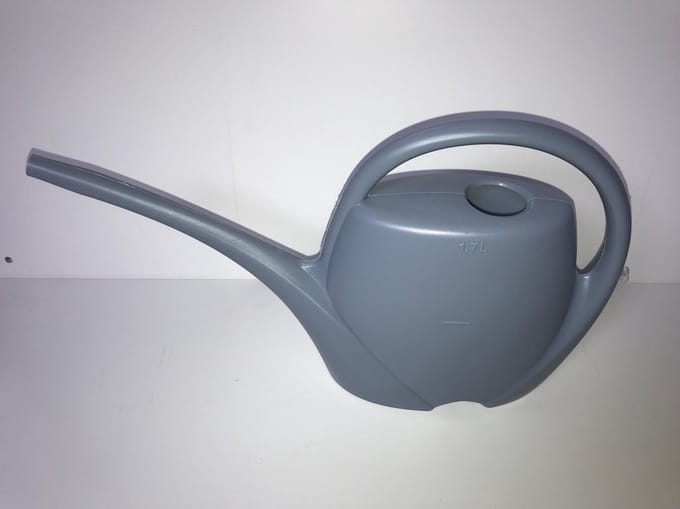 Gieter 1.7 liter leverbaar in grijs