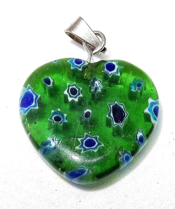 Hartje groen met kettinkje