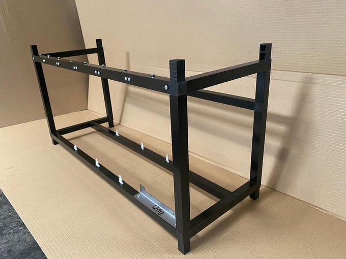 Qrig Mining rig frame XL zwart 6 - 8 GPU rigframe