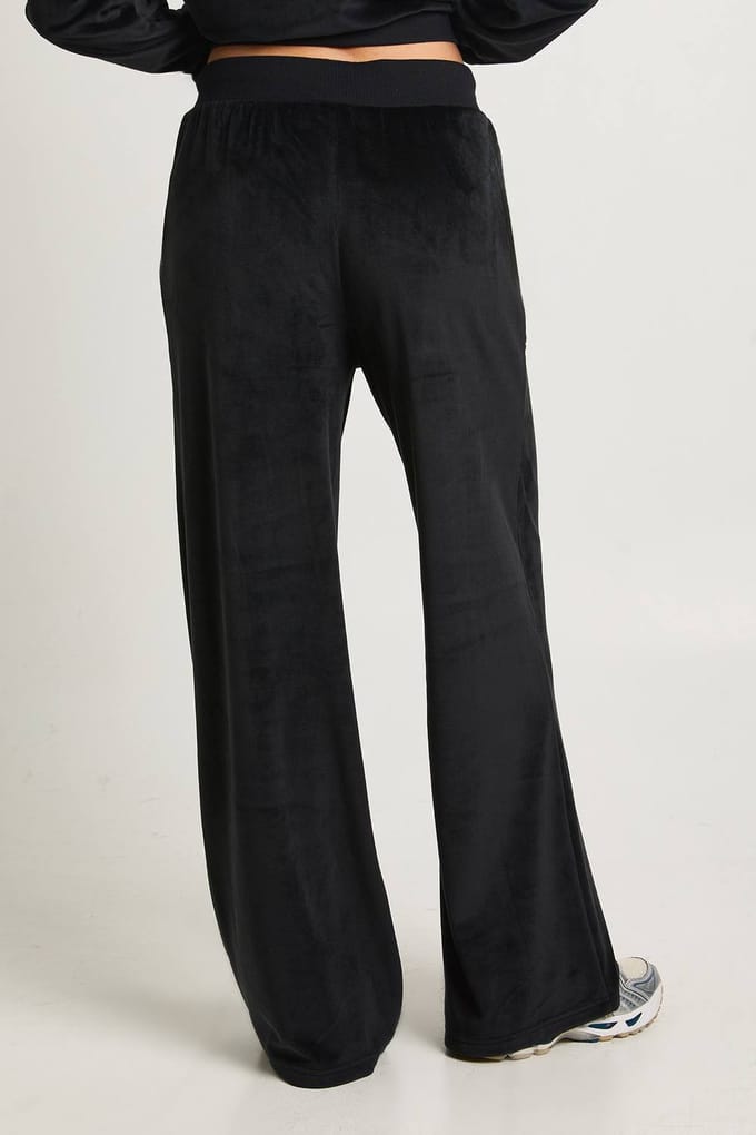 boohoo Dames Velours gekorte getailleerde trainingspak | Black | Maat: XS