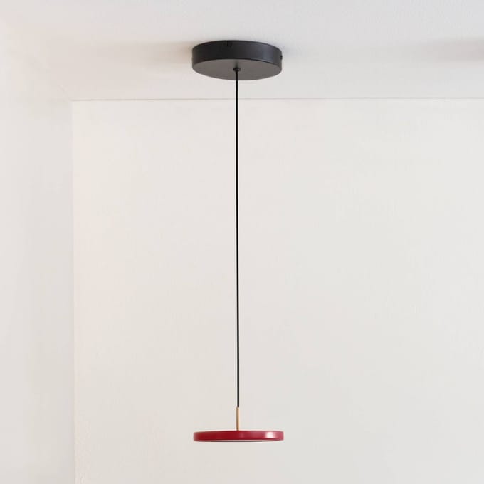 UMAGE Asteria MicroV2 hanglamp dimbaar robijnrood