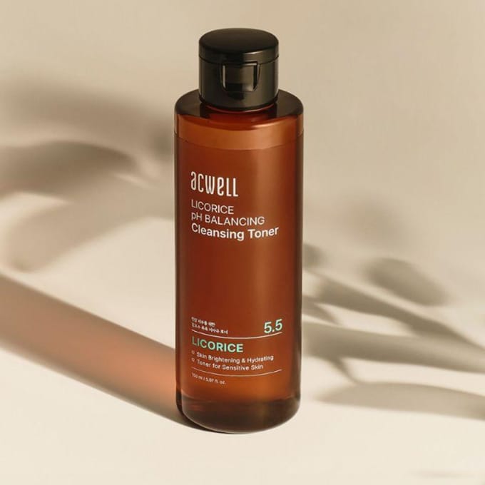 ACWELL Zoethout pH-Balancerende Reinigingstoner 150ml brown