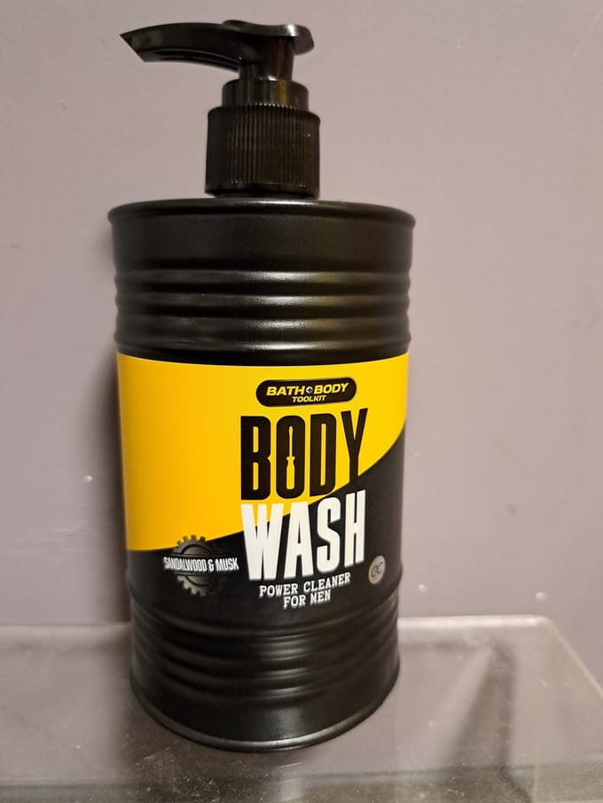 grappig geschenk mannen - body wash - 400 ml - verjaardag - vader dag - kerst - vriend - olie vatje