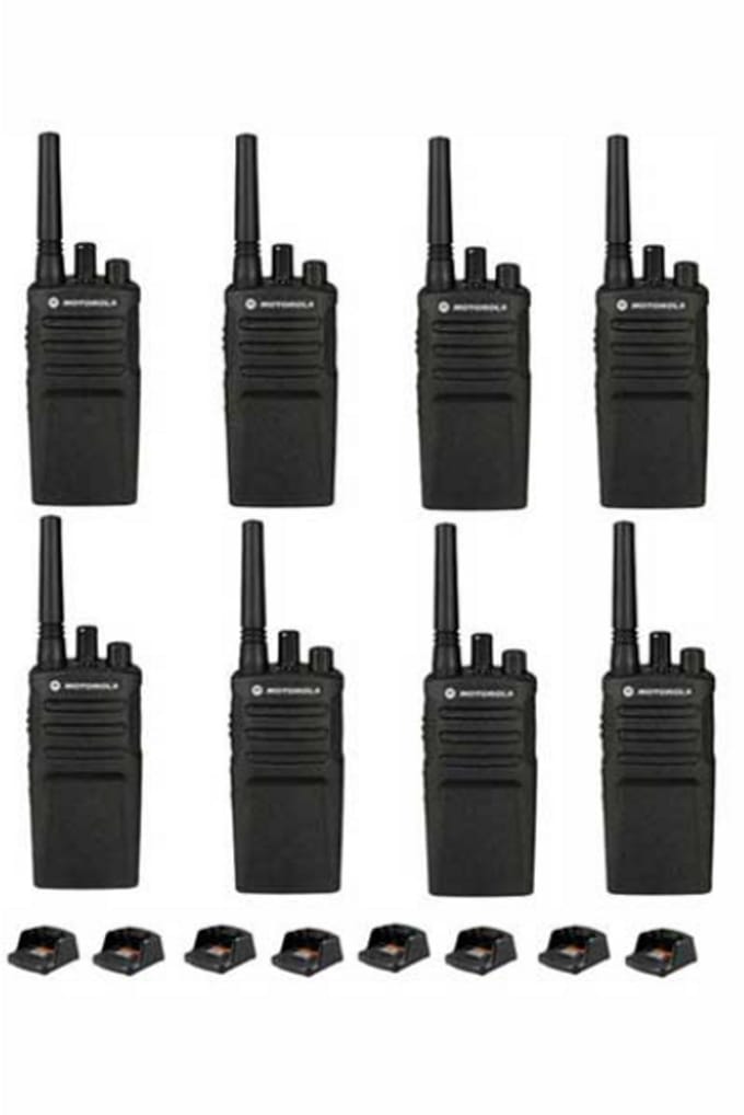 Set van 8 Motorola XT420 UHF IP55 PMR446 Portofoon met laders