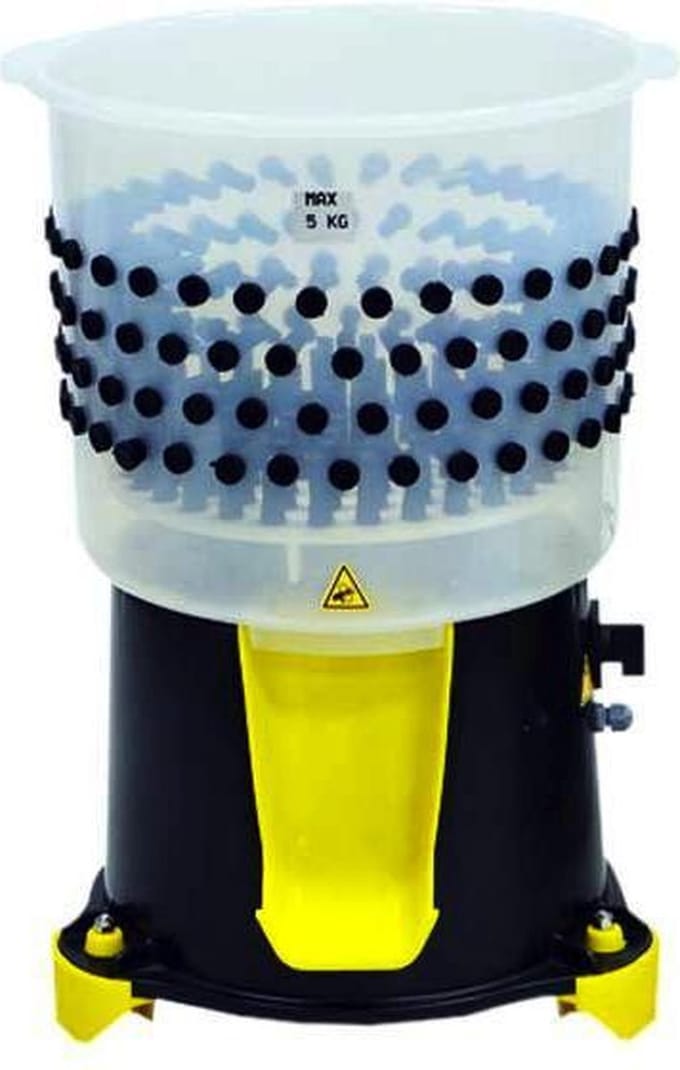 Kwartel plukmachine - kwartelplukmachine - plukmachine voor kwartels