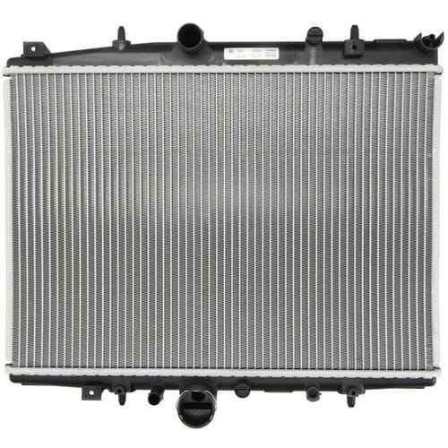 Radiator NISSENS 63704A