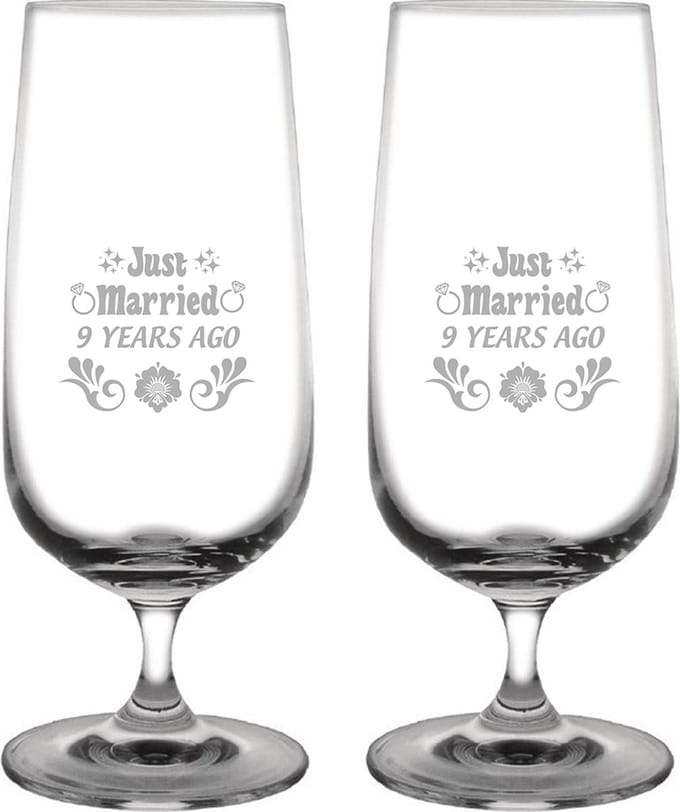 Gegraveerde set Bierglazen op voet 41cl Just Married 9 years ago