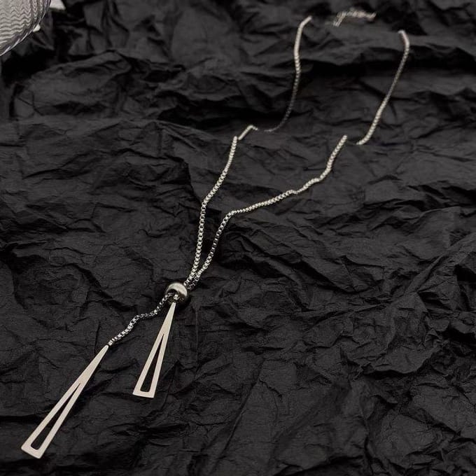 Eenvoudige mode persoonlijkheid licht luxe trui ketting ketting dames sieraden cadeau accessoires