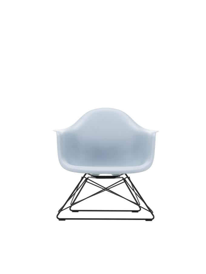 Vitra Eames Plastic Armchair LAR - ijsgrijs RE - basic dark gepoedercoat