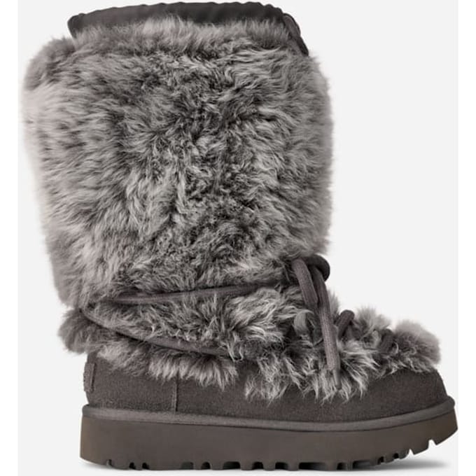UGG® Classic Tall Chalet-laars in Black, Maat 40, Shearling