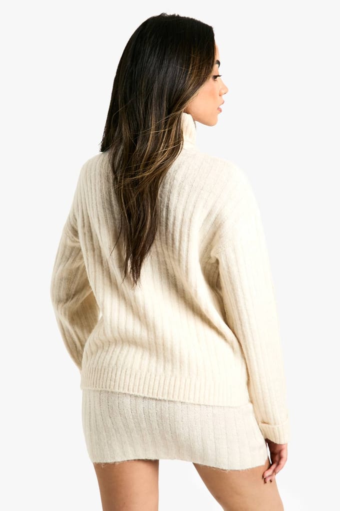 boohoo Dames Zachte gebreide dikke ribtrui met ritssluiting en oversized jumper en minirok set | Ecru | Maat: Medium