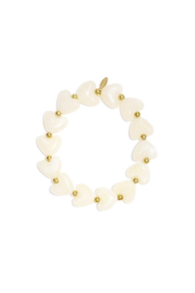 Elastieken hartjes kralenarmband