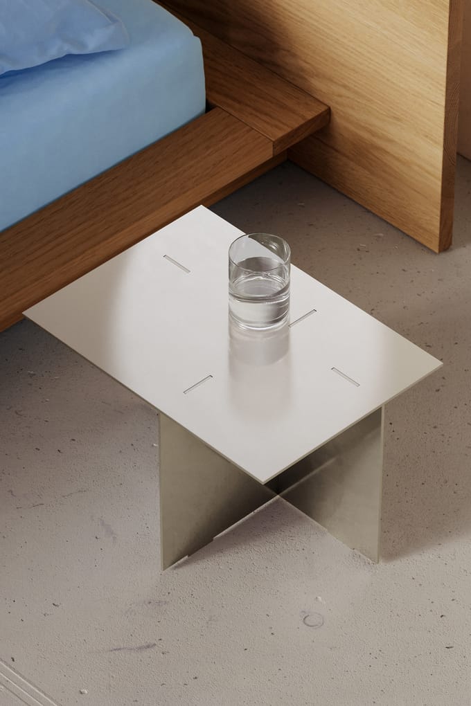 Objekte unserer Tage - NOVAK bijzettafel - zilver