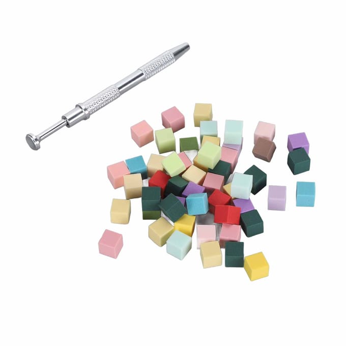 100 stuks Nail Art Zachte Spons Veelzijdig Draagbaar Mini Nagelblok Buffer Polijster Vijl Tofu Blokjes met beige