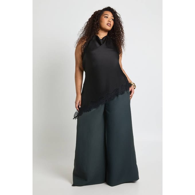 boohoo Dames Plus Kanten Cowl Asymmetrische Top | Zwart | Maat: 54