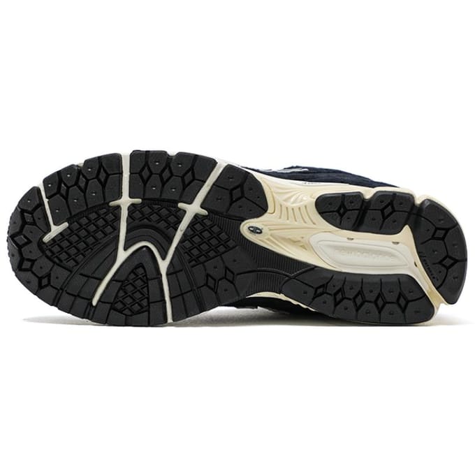 New Balance 2002R 'Eclipse Castlerock' Sneakers M2002RCA 43 black