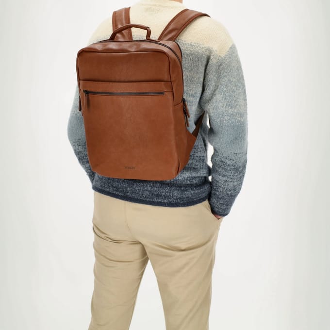 Beagles Toledo Rugzak 15,6 inch (34.5x19.4 cm) - Cognac